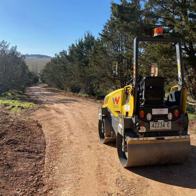Hire Wacker Neuson RD27-120 Tandem Roller 