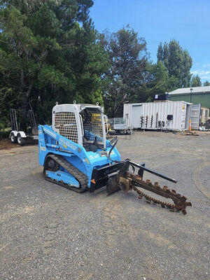 Hire Messer CT40 Tracked Skid Steer 