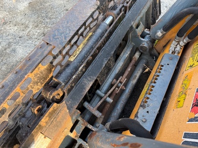 Hire Mustang 1650RT Skid Steer Loader Positrack