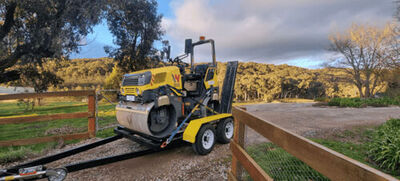 Hire Wacker Neuson RD27-120 Tandem Roller 