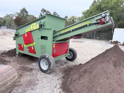 Hire Ultra Deck Vibrating Screener