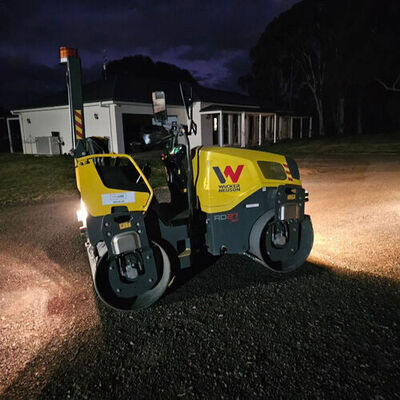 Hire Wacker Neuson RD27-120 Tandem Roller 