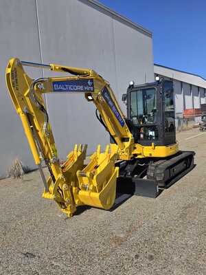 5.5t Komatsu Excavator Dry Hire Perth | Cabin | Free Delivery 3+ Days