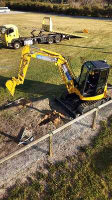5.5t Komatsu Excavator Dry Hire Perth | Cabin | Free Delivery 3+ Days