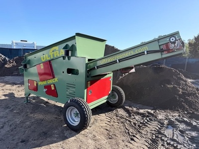 Hire Ultra Deck Vibrating Screener